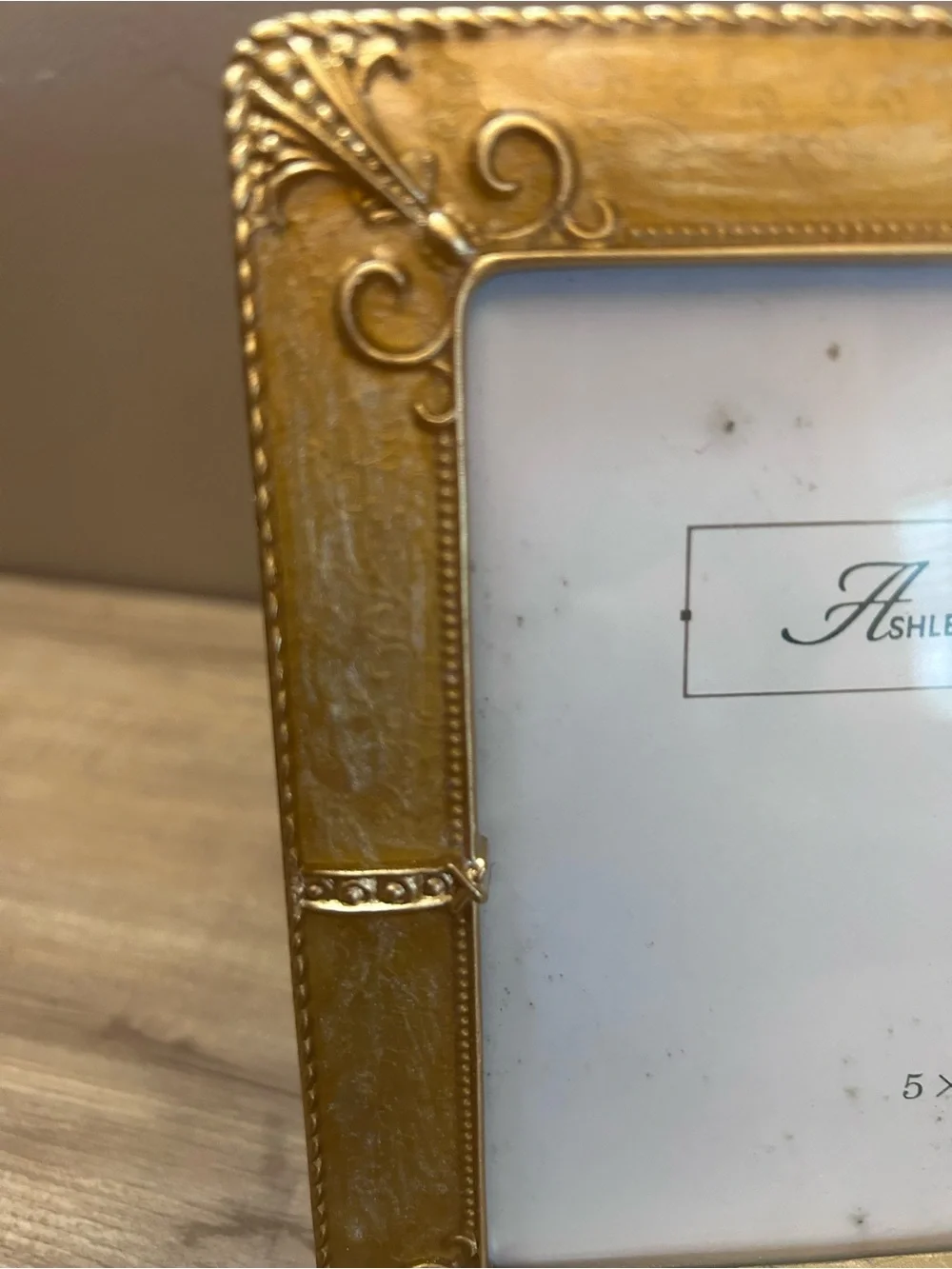 Gold Ornate 5x5 Picture Frame